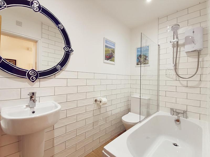 Cynefin- 3 Bed, 2 Bath-1 X En-Suite, Detcahed Bunglaow- Pet Friendly 트리어더 외부 사진
