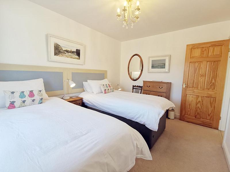 Cynefin- 3 Bed, 2 Bath-1 X En-Suite, Detcahed Bunglaow- Pet Friendly 트리어더 외부 사진